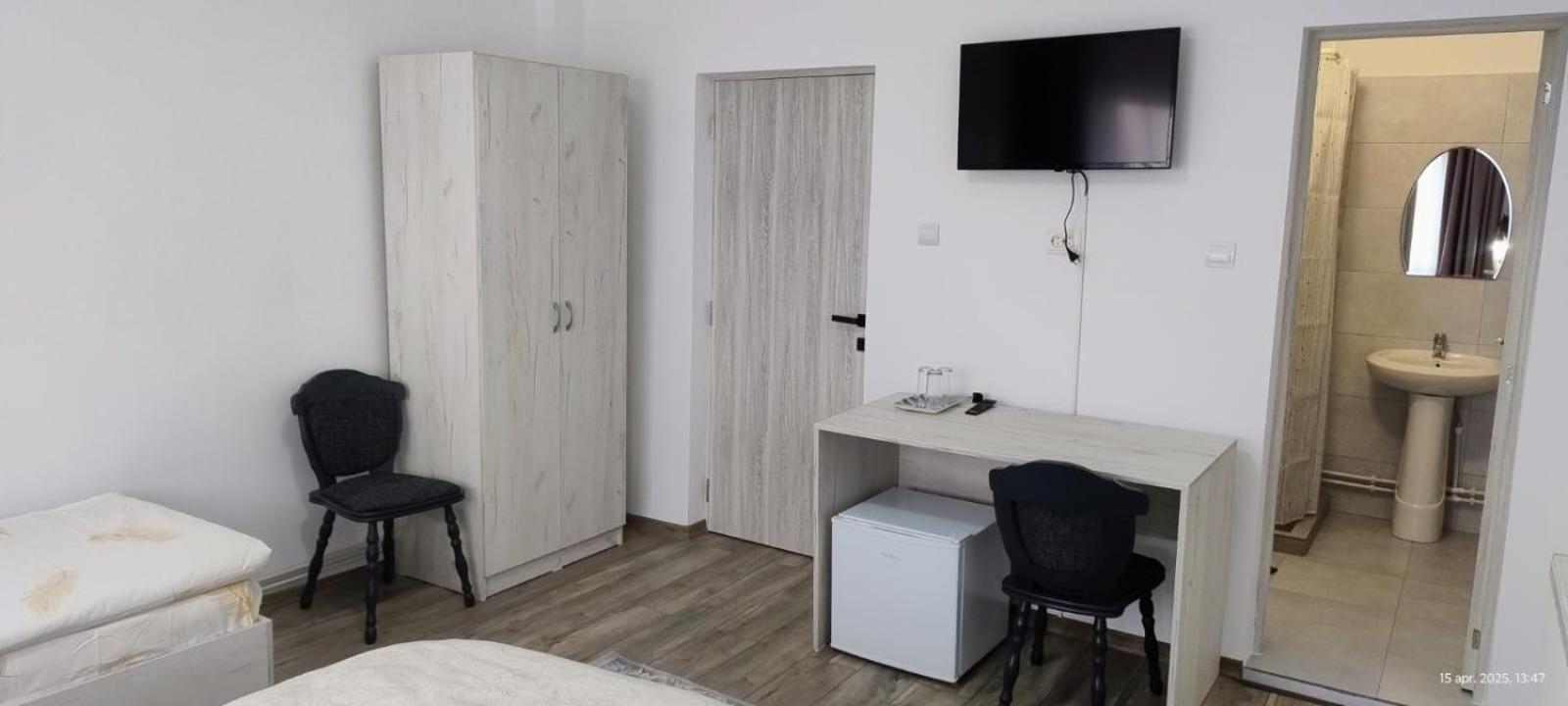 Cris & Mona Hotel Săpînţa Kültér fotó