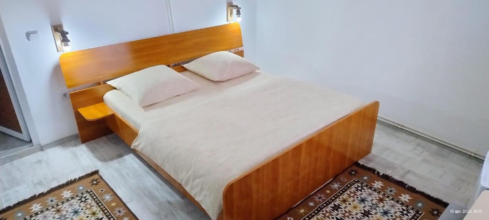 Cris & Mona Hotel Săpînţa Kültér fotó